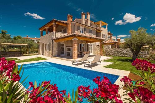 Holiday Homes in Vabriga - Istrien 41768 – khách sạn tại Lanterna