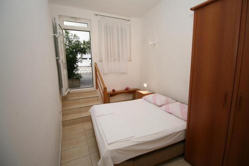Apartment Selce 5481f
