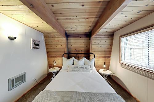 Exceptional Vacation Home in Big Bear Lake home - image 5