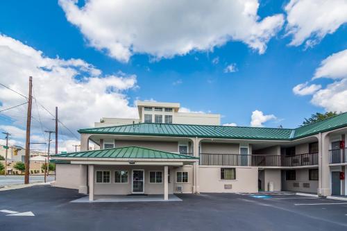 Vista exterior, The Townhouse Inn in Ponto Alto (NC)
