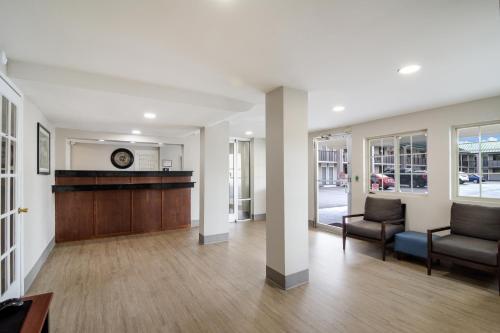 Lobby, The Townhouse Inn in Ponto Alto (NC)