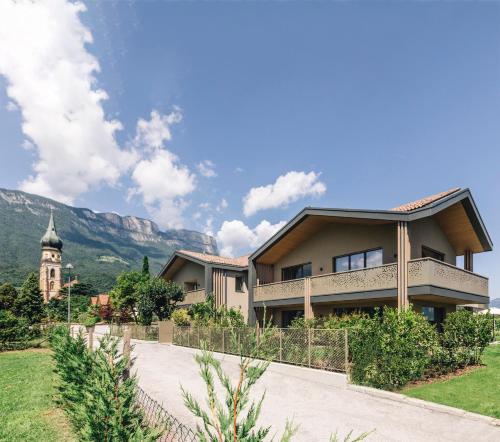  La Rosea - Fine Living Apartments, Unterkunft in Eppan an der Weinstraße