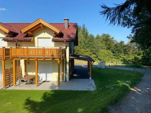 Oachkatzlschwoaf in Arnoldstein, Österreich