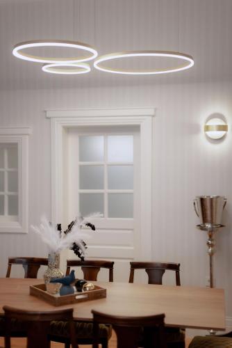Castellano Hotel & Suites - image 2