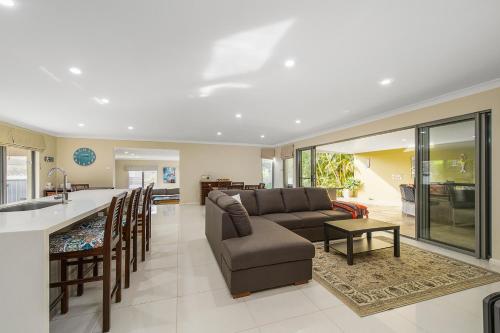 Two Beaches, 9 Rodley Street, Bonny Hills