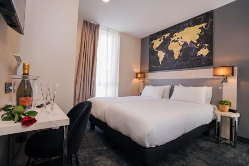 hotel photo