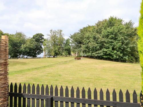 Hall Farm Cottage in ออลโฟรด