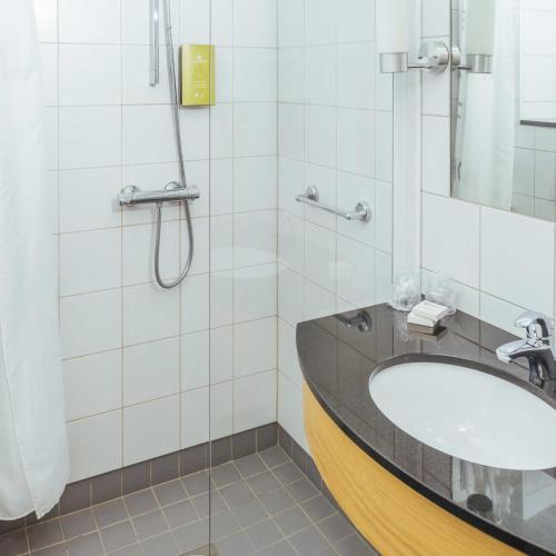 Utsikten Hotell Kvinesdal - image 11