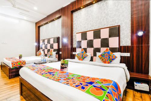 FabHotel Metro View in Charbagh