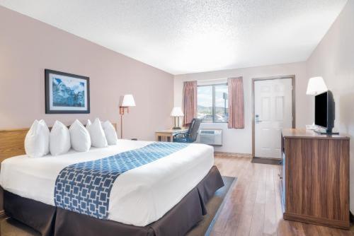 Days Inn by Wyndham Spearfish - Accommodation
