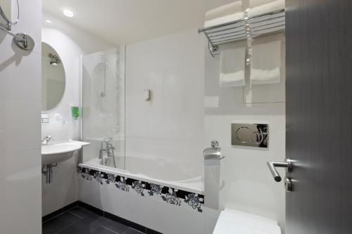 Best Western Aurore - image 4