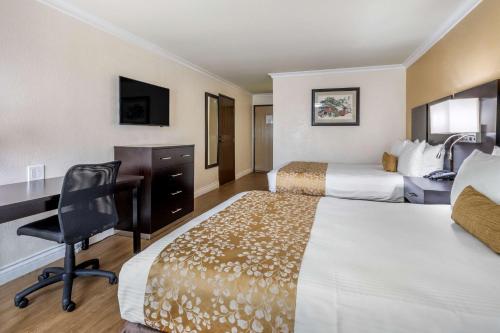 Best Western Plus South Bay Hotel in Lawndale, USA