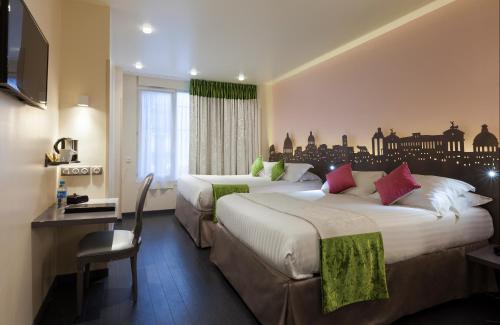 2 twin beds