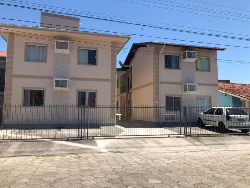 ทัศนียภาพภายนอกโรงแรม, Apartamento em Floripa -Muito próximo ao Aeroporto (Apartamento em Floripa -Muito proximo ao Aeroporto) near สนามบินนานาชาติเอร์ซิลิโอ ลูซ