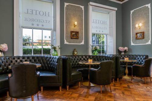 Hotel St George by Nina - image 2