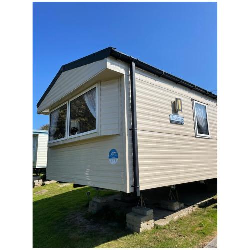 Cosy 3-Bed Caravan combe haven st Leonards on sea