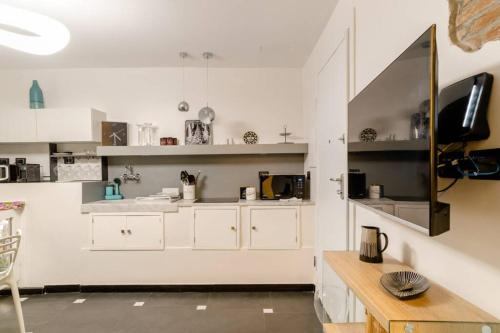 Ravecca Luxury apartment - near Columbus house, Janov (fotografie 10)