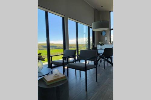 Urriðafoss Waterfall Lodges in ريف