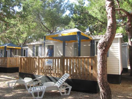 Happy Camp mobile homes in Camping Thurium Villaggio