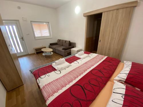 Deluxe Double Room with Extra Bed