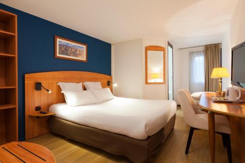 Guestroom, Comfort Hotel Evreux in Evreux