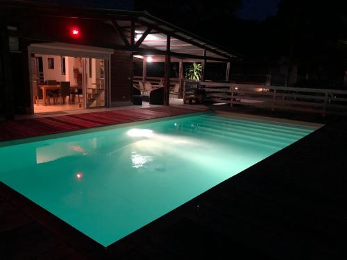 Kolam renang, VILLA LA CHAUMIERE Au calme et sans vis à vis (VILLA LA CHAUMIERE Au calme et sans vis a vis) in Matoury