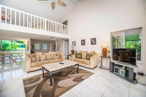 SWISS 39 - Golf Course - image 10