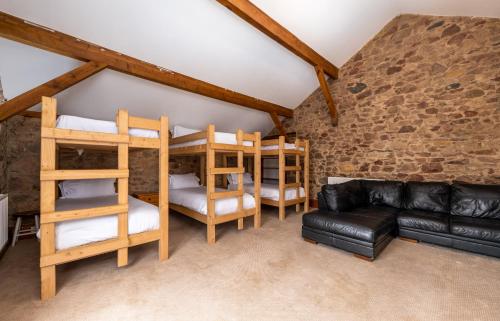 Muncaster Castle Coachman's Quarters Room Type - Family Room with Shared Bathroom