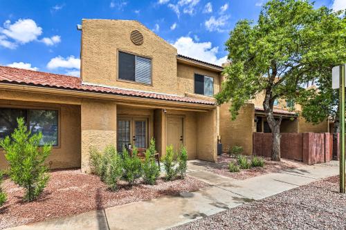 South Mountain Condo Less Than half Mi to Golf and Hike! - image 2