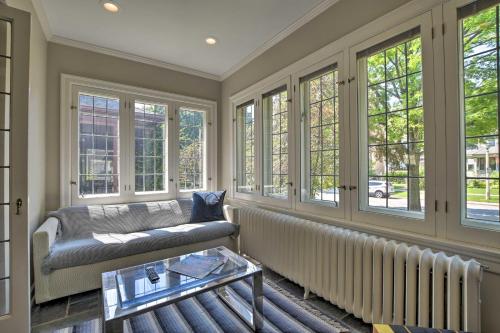 Classic Oak Park Home, 11 Mi to Downtown Chicago! in Oak Park