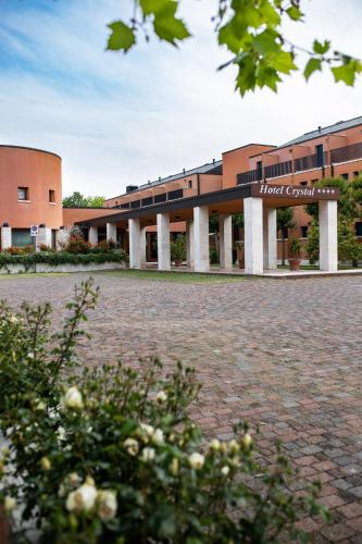 Hotel Crystal - image 8