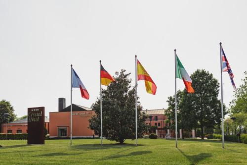 Hotel Crystal - image 14