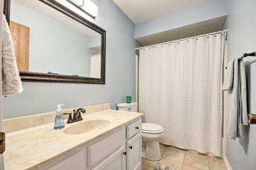 Waterfront Ozark Gem with Pool Access and Boat Slip! - image 33