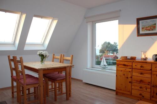 Ferienwohnung "Strand Hus 2"