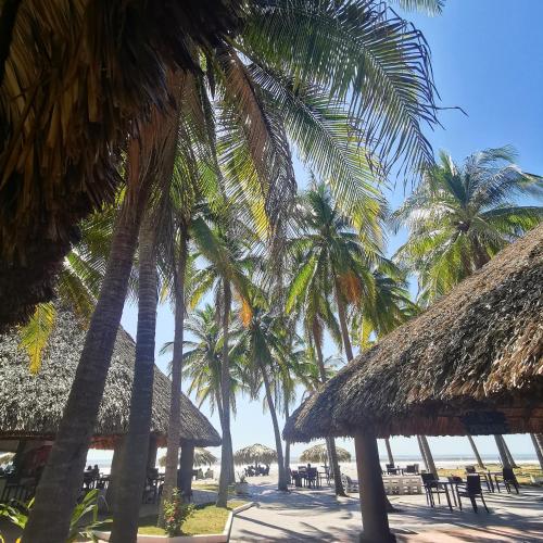 Tesoro Beach