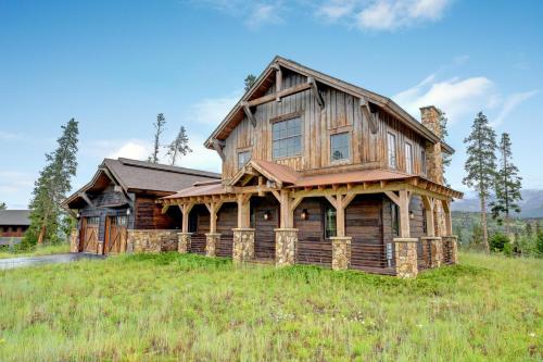Leland Creek Luxury Home Near Resort - FREE Activities & Equipment Rentals Daily - image 10