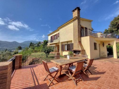  Masía con vistas a la montaña, relax y piscina in 17401 Arbúcies