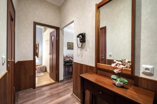 Classic Two-Bedroom Apartment image 5