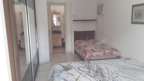 Apartment image 9
