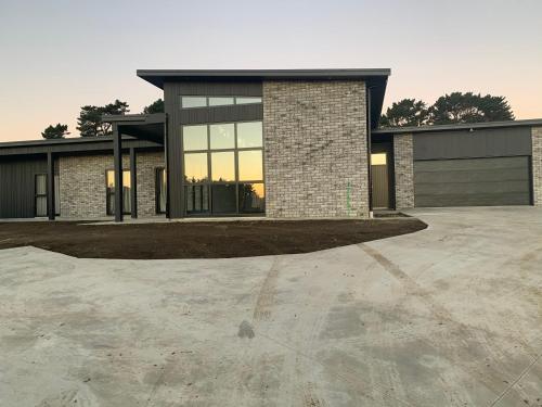 . Executive-style home away from home.