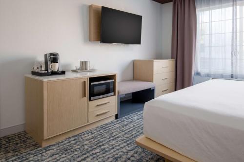 Best Western Premier Keizer Salem Hotel