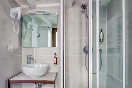 Hotel Nuovo Teson - image 3