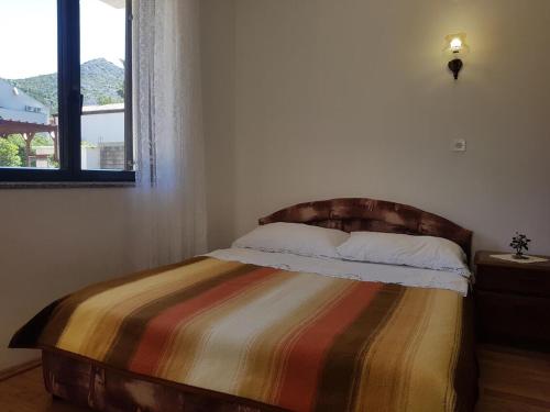 Apartments by the sea Starigrad Paklenica - 6621 - image 8