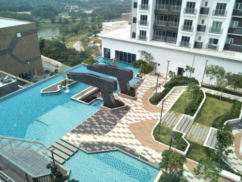 Mesahill Nilai 2 Room Condo - Fast wifi, Amazing Pool & TV Mesahill Nilai 2 Room Condo - Fast wifi, Amazing Pool & TV