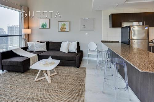 Bay Central, Dubai Marina