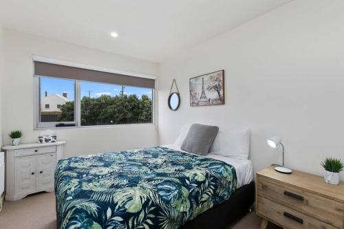 Apollo Blue Pearl ~ Oceanfront ~ Free Wifi