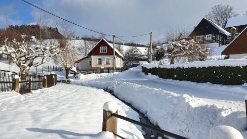 Chata u potoka in Harrachov