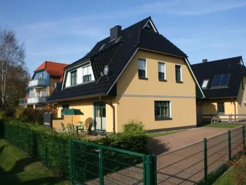 Gödeke Michels 1 in Zingst, Deutschland