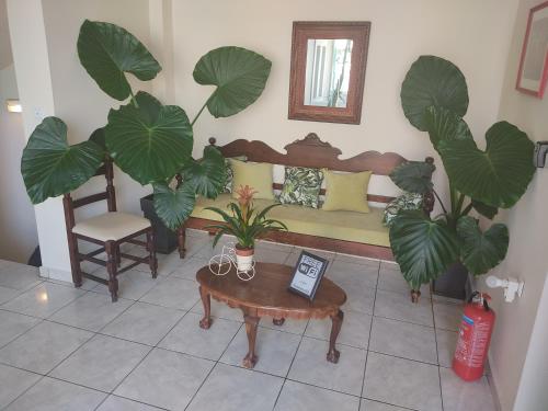 Mandy Suites - image 3