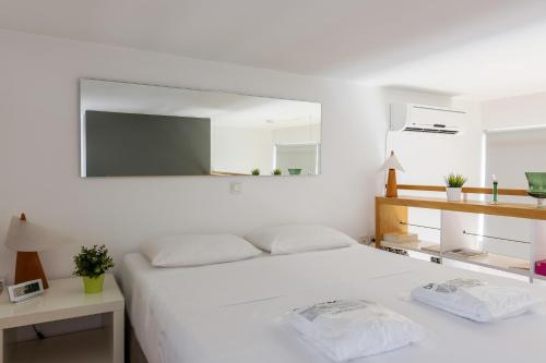 Flawless Flat for 2 near the Subway